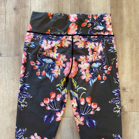 Leggings - Picture 5 of 7